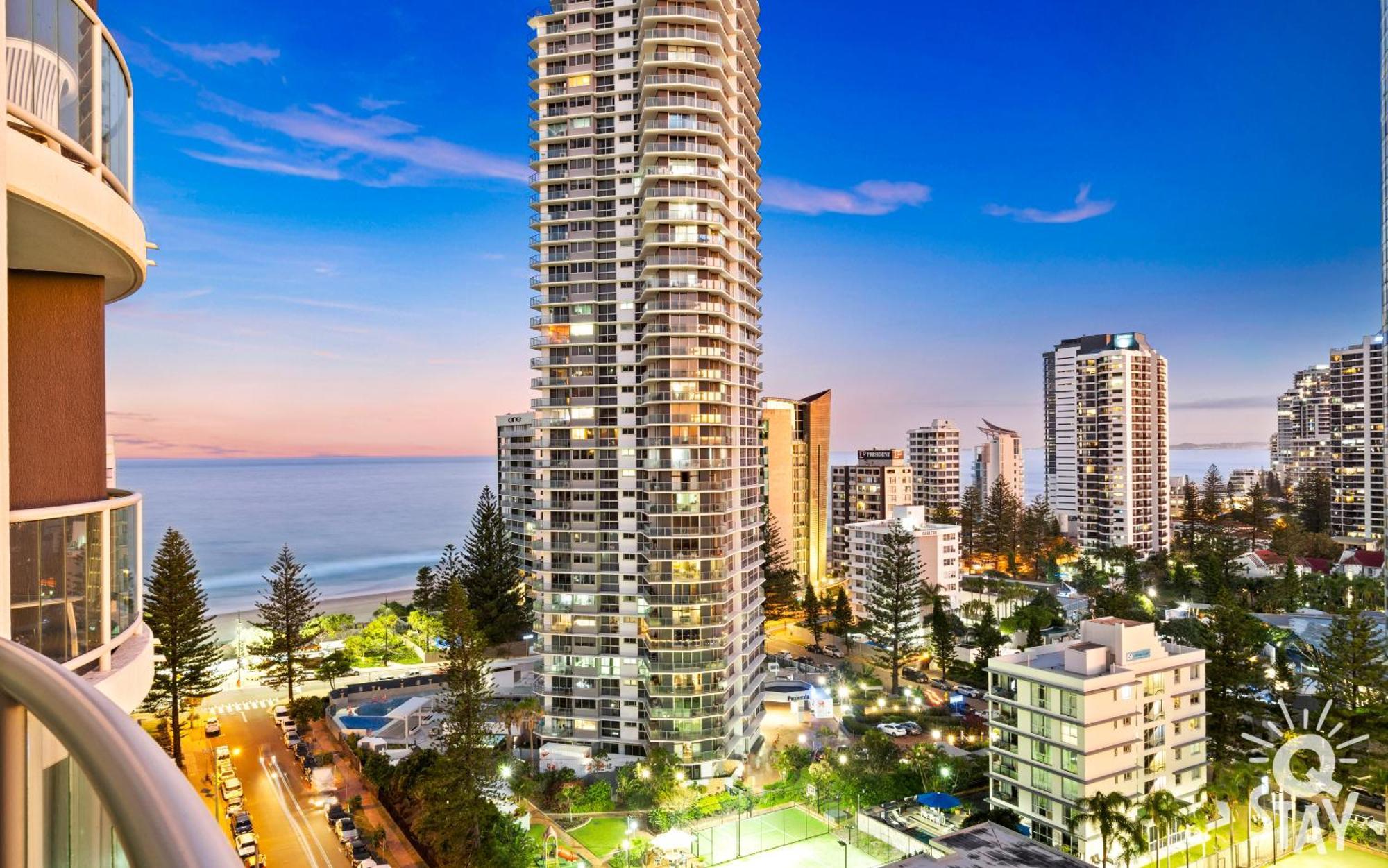Legends Surfers Paradise Mid Week Madness Deal - Q Stay โกลด์โคสต์ ภายนอก รูปภาพ